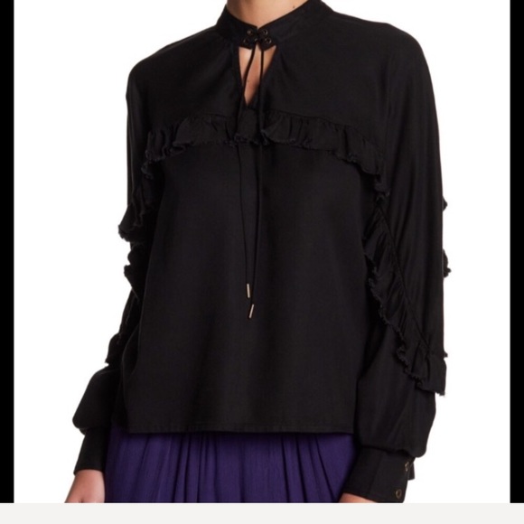 Jachs Girlfriend Ruffled Tie neck blouse - Picture 1 of 4